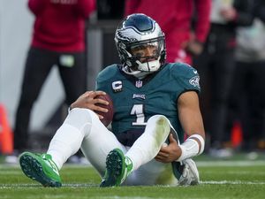 Eagles’ Jalen Hurts fined by NFL ... then Philly bombs against Cardinals